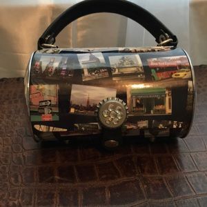 New York purse